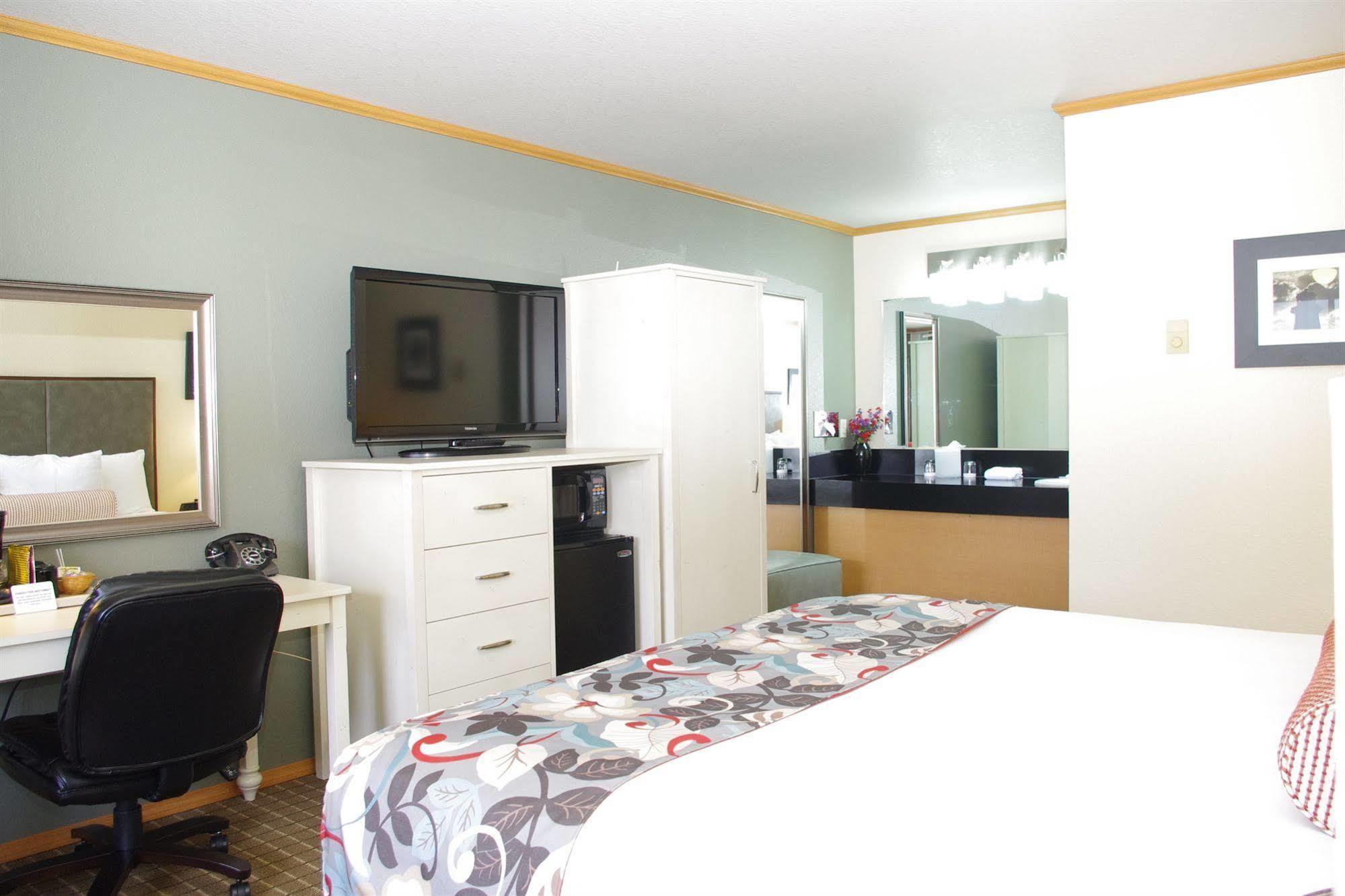 River House Inn, A Baymont By Wyndham Florence Luaran gambar